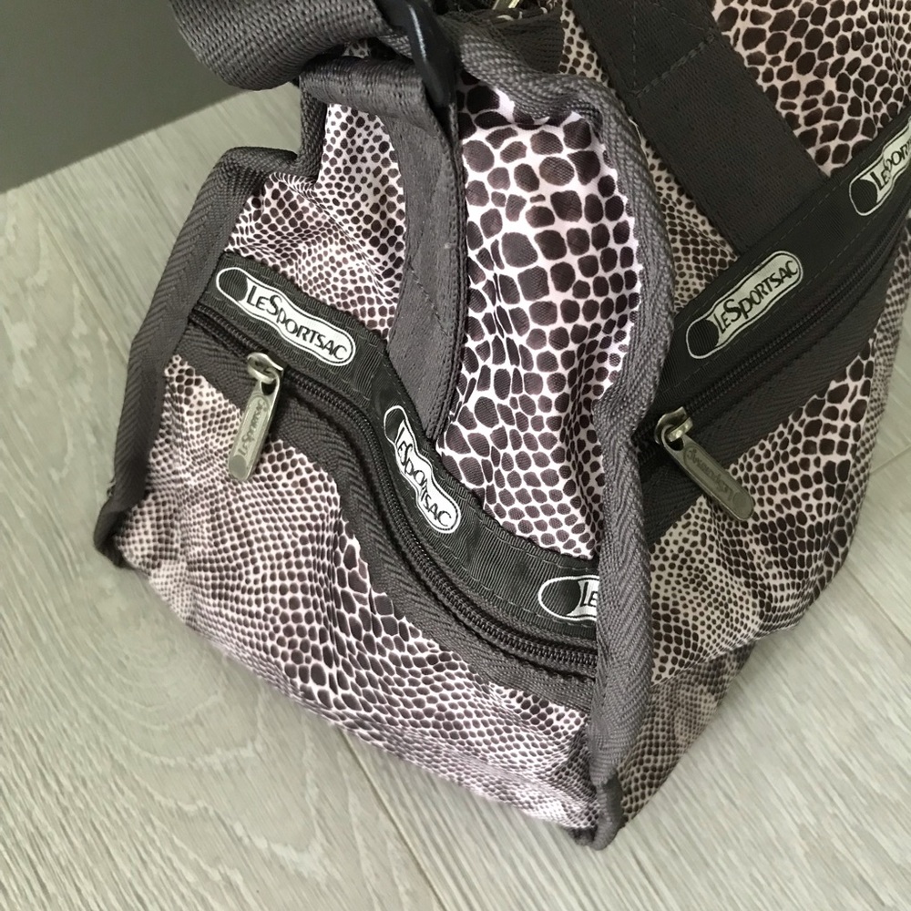RARE LeSportSac Boston Bag Medium Weekender - Picture 10 of 12